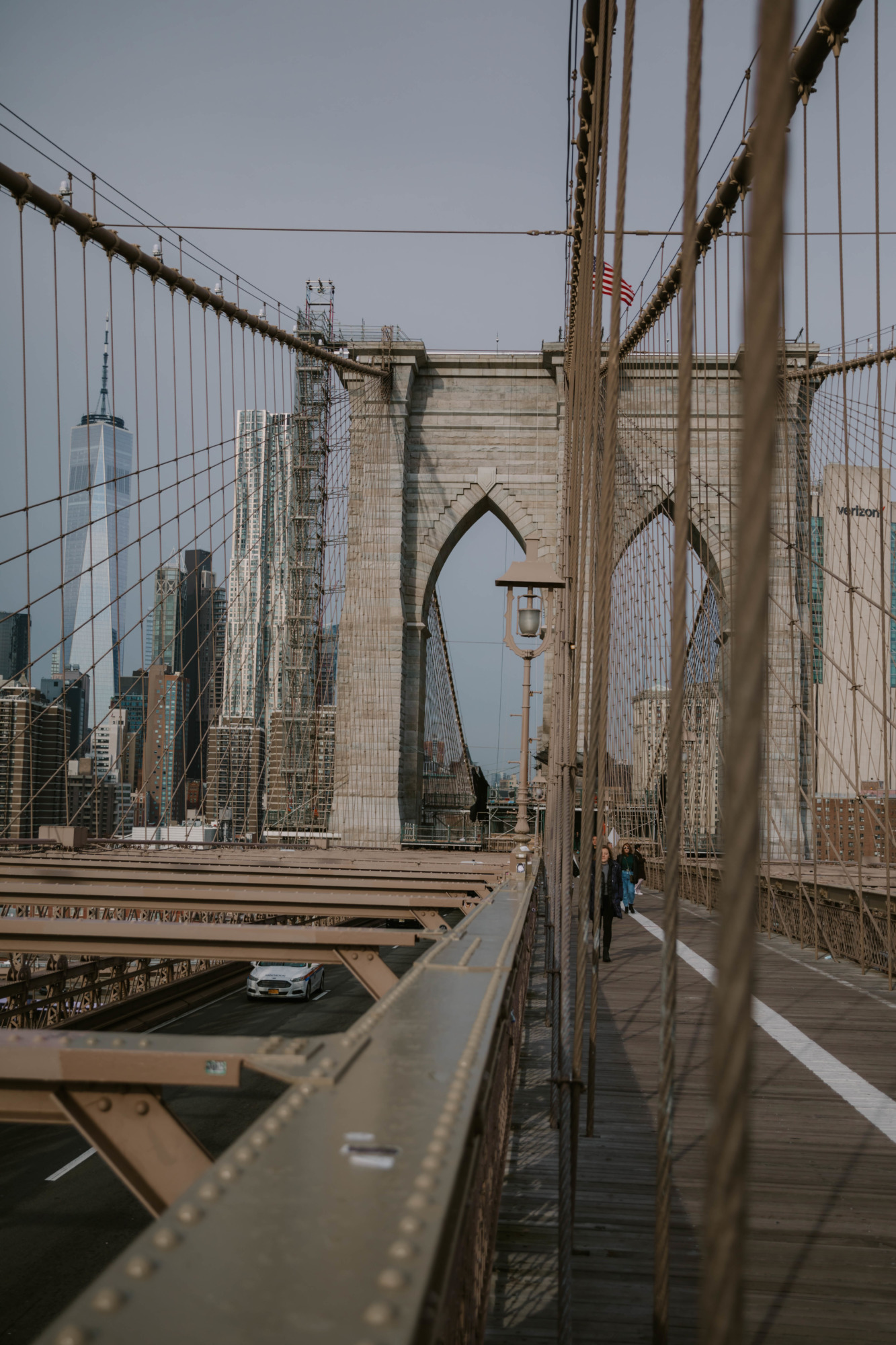 Traverser le Brooklyn Bridge New York - Blondie Baby blog voyages